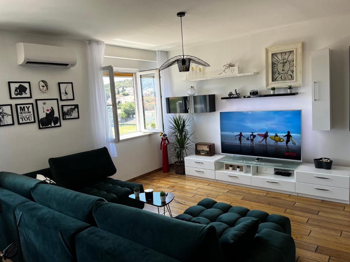 Luxury Lulu Apartmán *